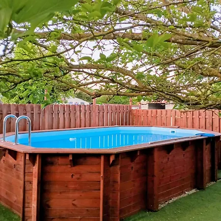 Bed & Breakfast L'entre Deux Vignes 4*